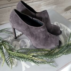 STUART WEITZMAN NWOB